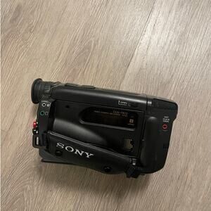 Parts/Repair Untested sony handycam ccd-tr72 Video 8 camcorder